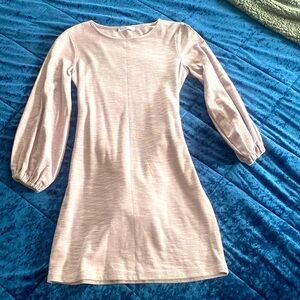 Small purple dress, bow tie in the back